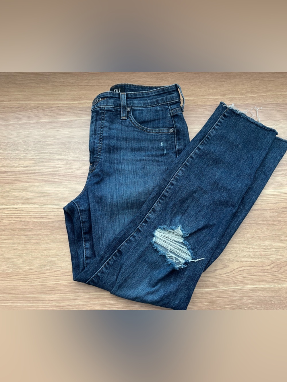 Kut From The Kloth Fab Ab Ankle Straight Leg Size 2 Distressed Raw Hem High Rise